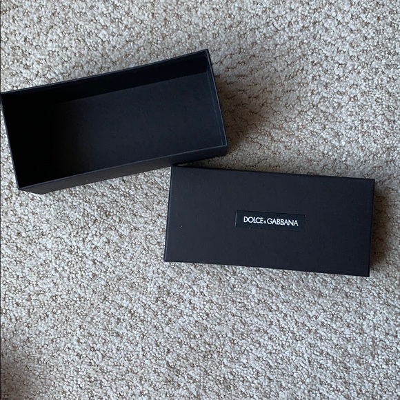 DOLCE & GABBANA women’s sunglasses - Picture 7 of 7